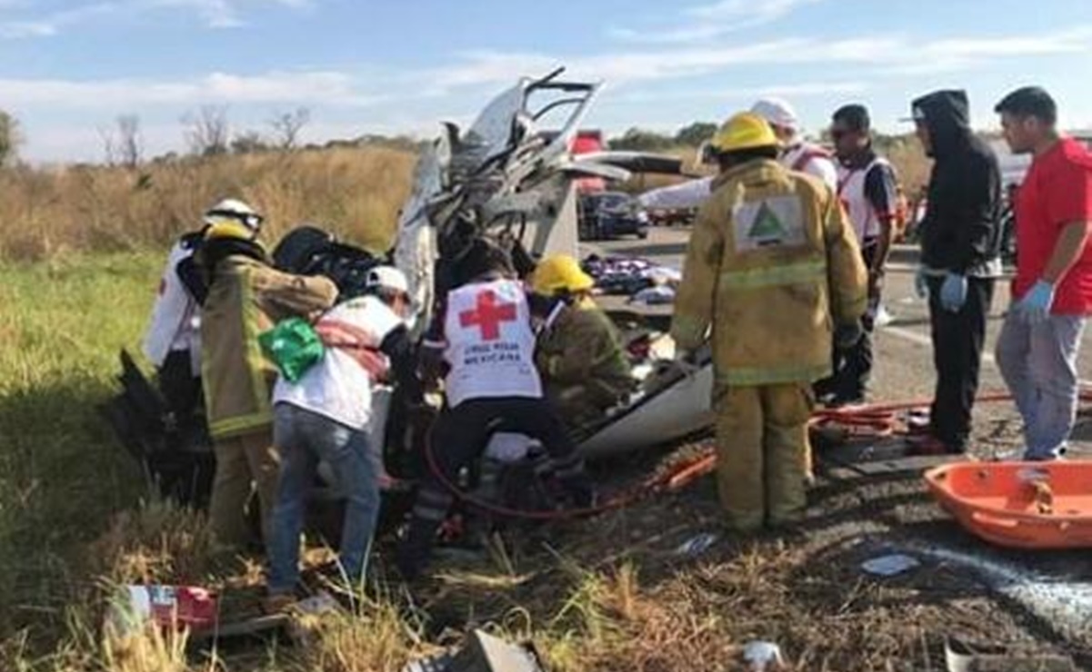 Identifican a nueve de los 11 muertos en accidente carretero en Chiapas