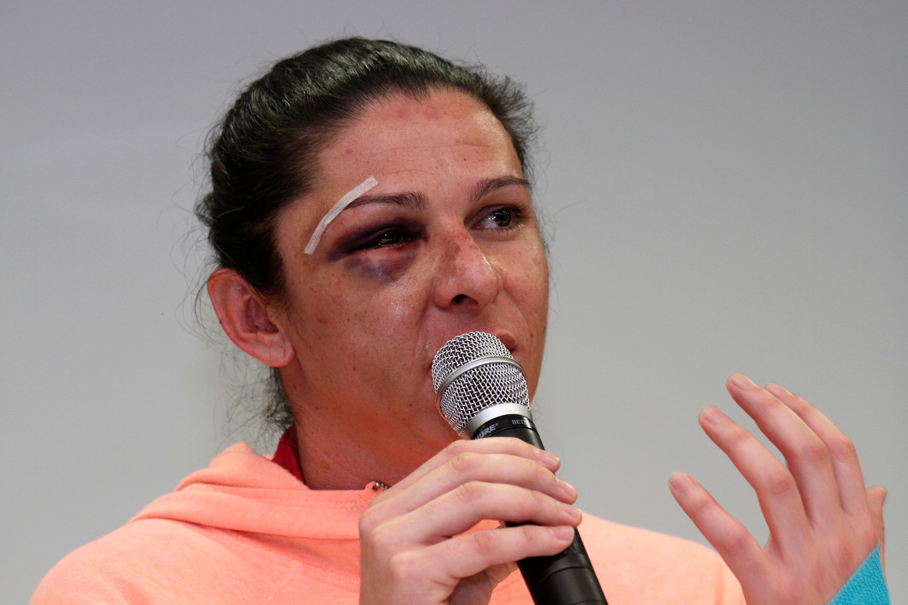 PGR pide videos de agresión a Ana Guevara