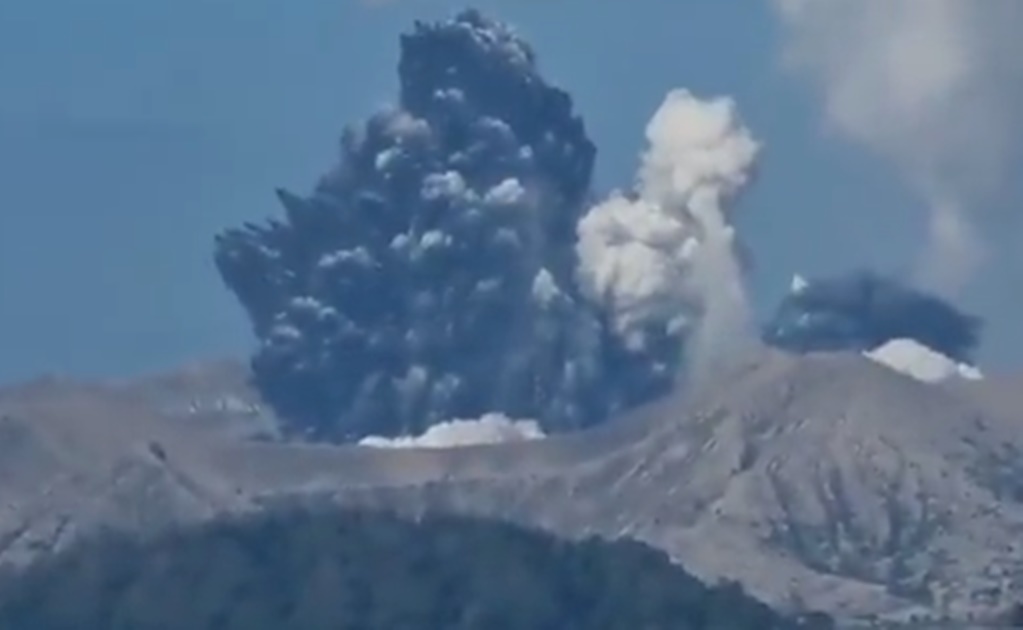 Desalojan a miles de filipinos tras repentina erupción del volcán Taal