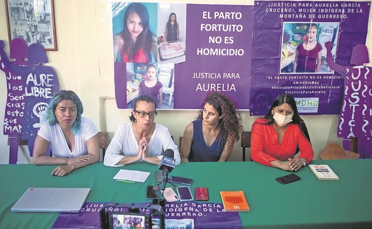 Aplazan juicio de mujer acusada de matar a hijo 