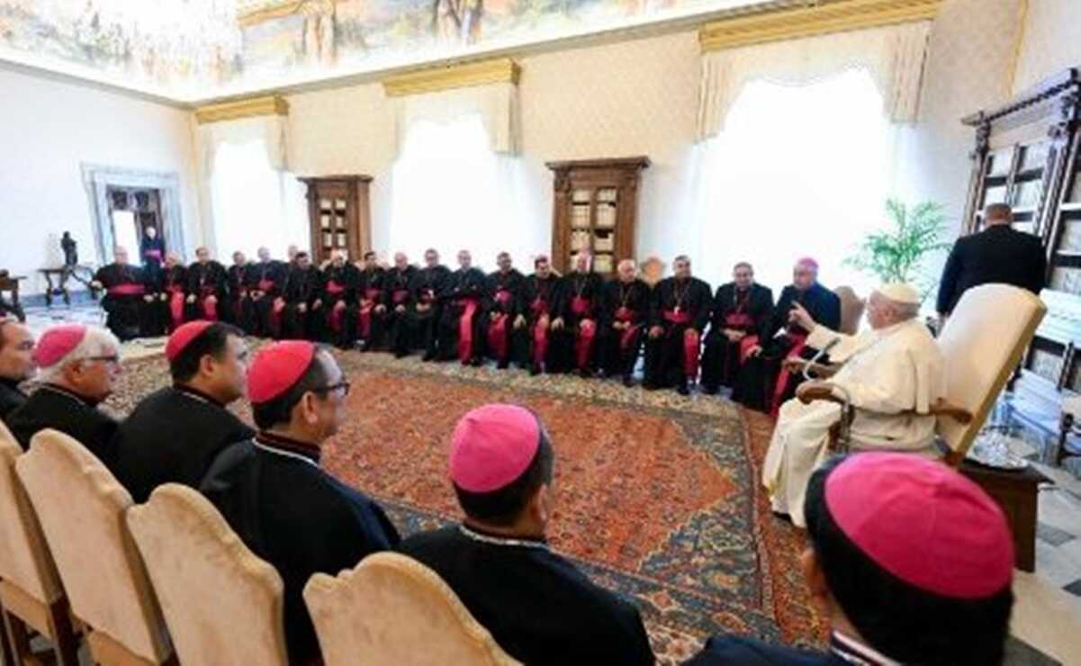 Papa Francisco aconseja a obispos mexicanos aplicar su concepto de "cuatro cercanías"