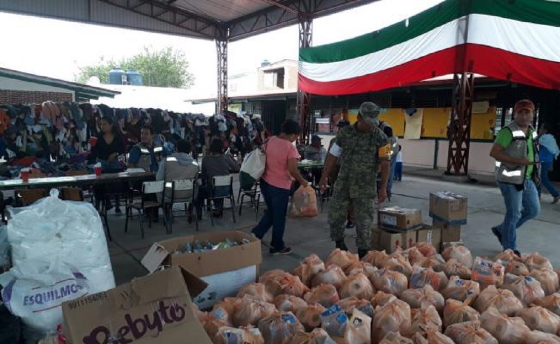 Ejército entrega apoyos directos a damnificados por sismo en Puebla