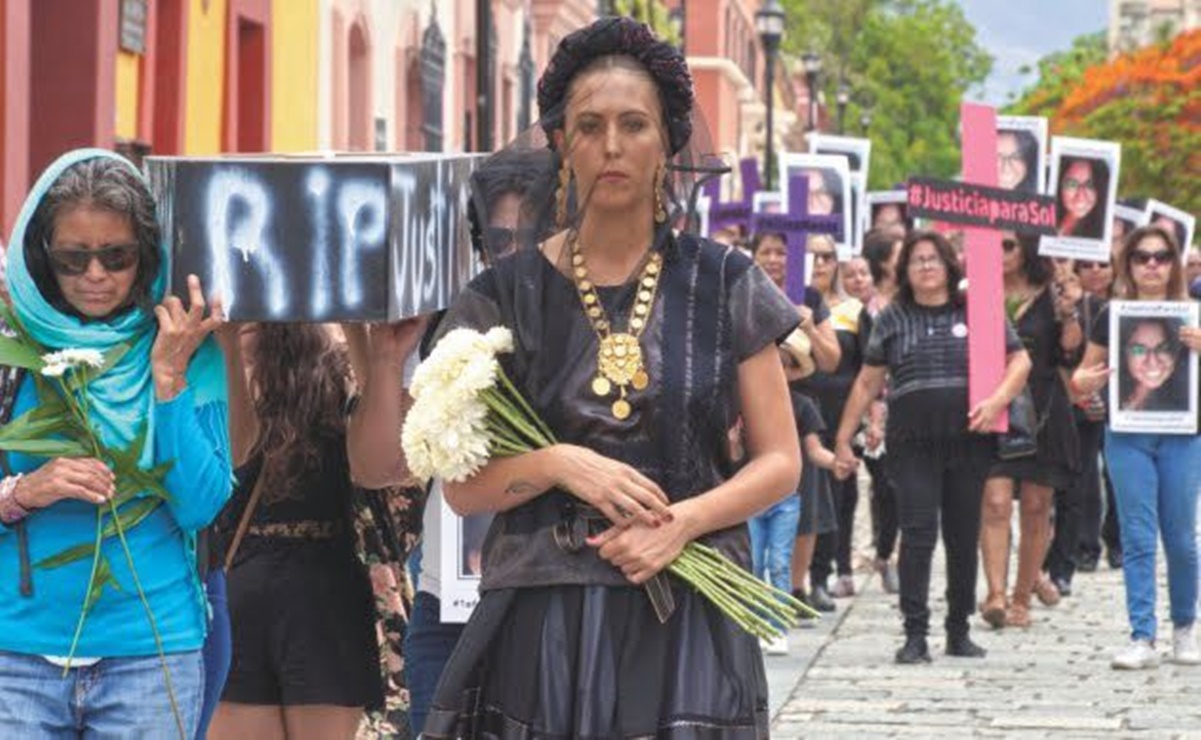Reconocen omisiones y fallas graves en caso de fotoperiodista María del Sol Cruz, asesinada en Juchitán