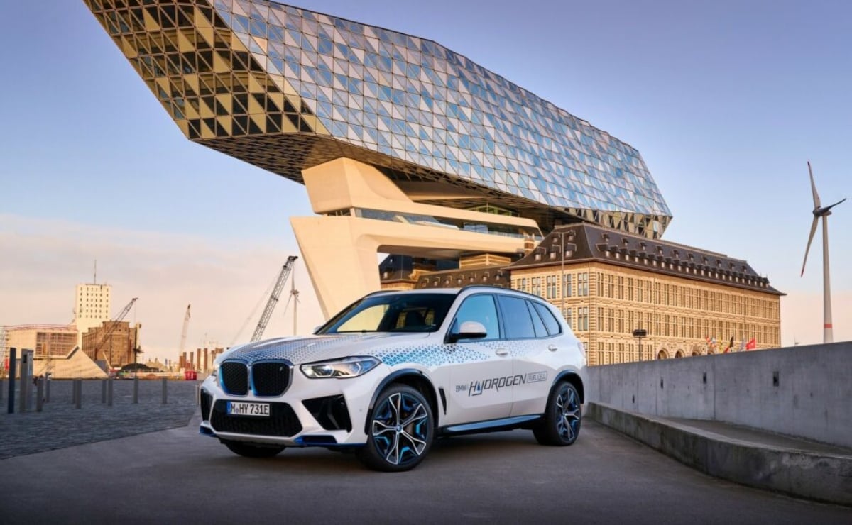 BMW inicia plan piloto de autos de hidrógeno