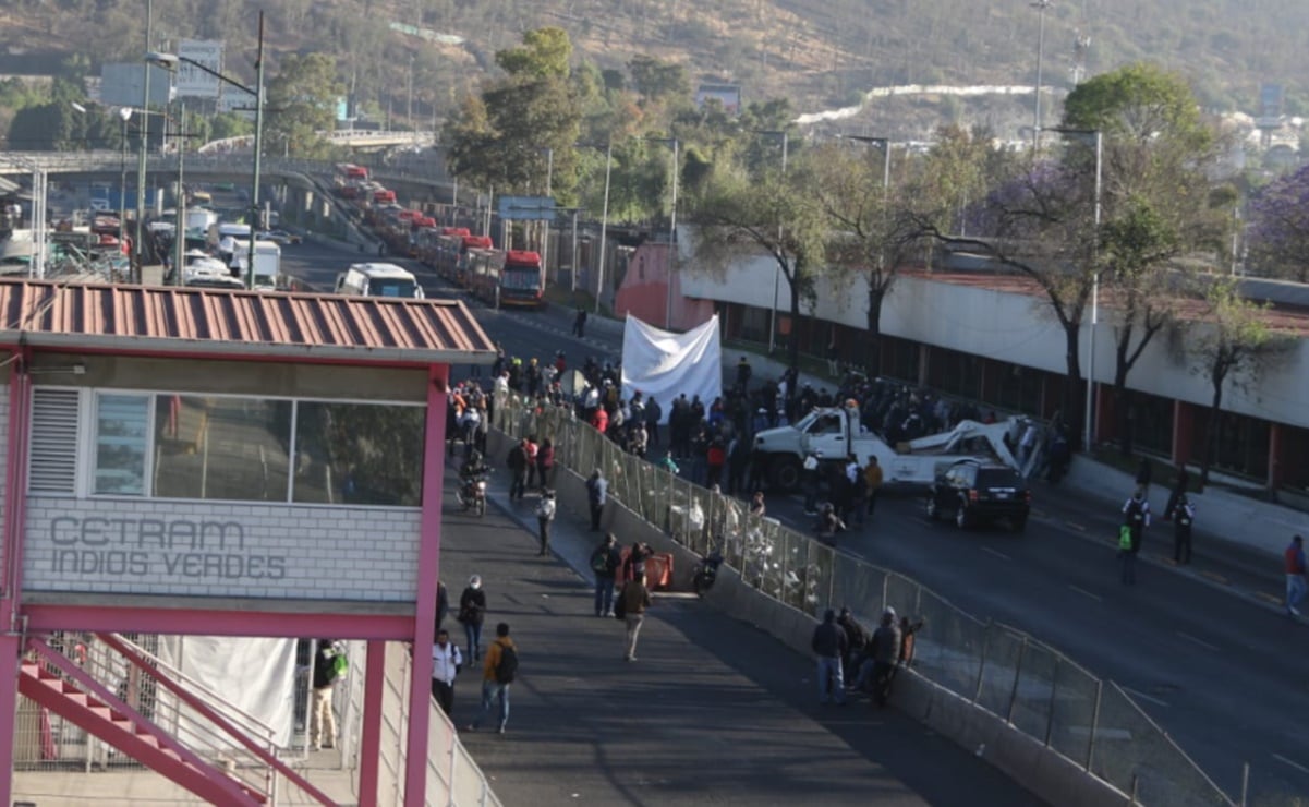 Así las afectaciones por bloqueos de transportistas en vialidades de CDMX; exigen que tarifa aumente 2 pesos