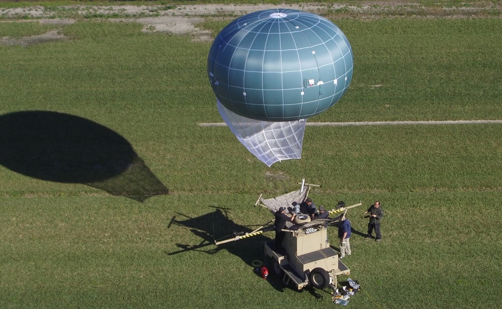 Patrulla fronteriza prueba nuevo globo aerostático de vigilancia