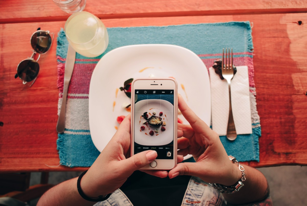Tips para tomar fotos profesionales de comida con tu celular