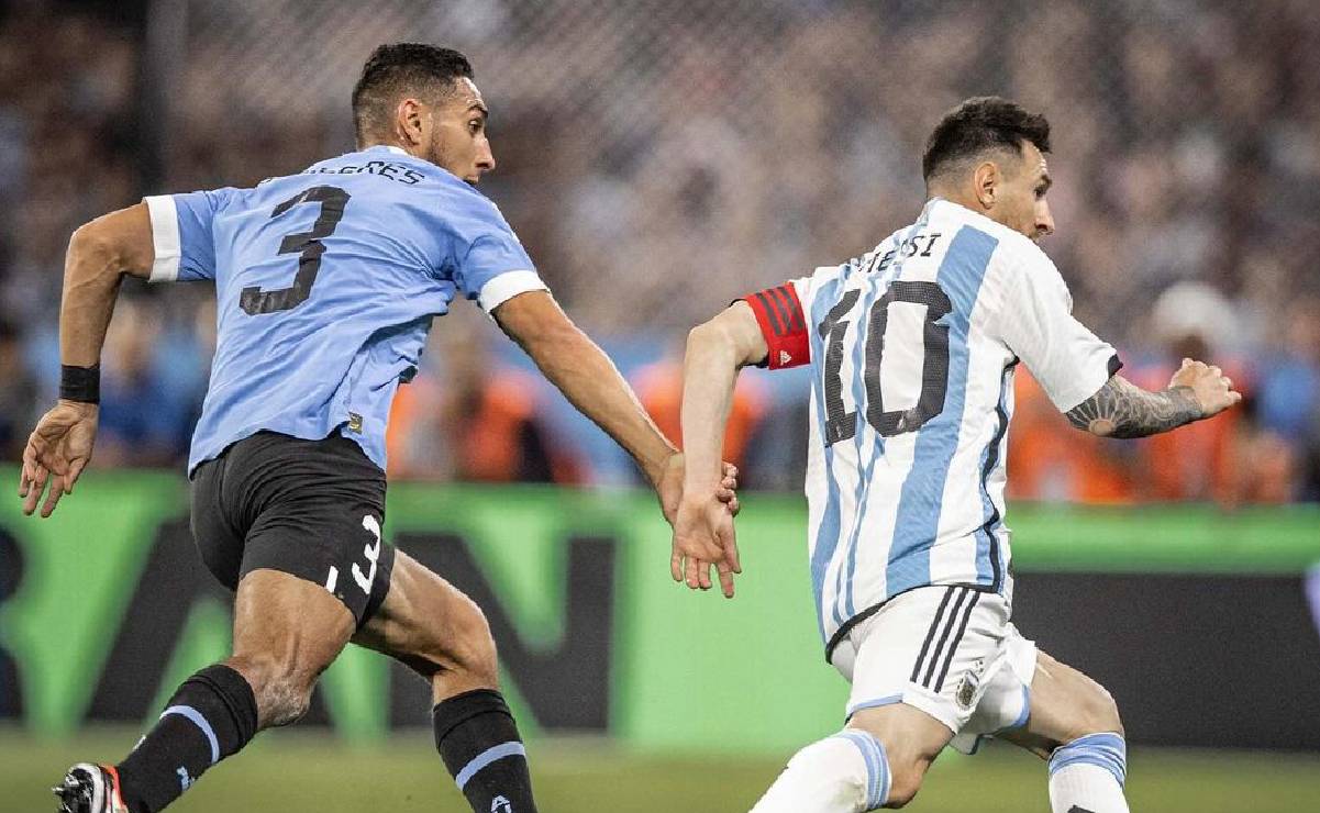 VIDEO: Sebastián Cáceres anuló a Messi y se ganó el reconocimiento de la afición
