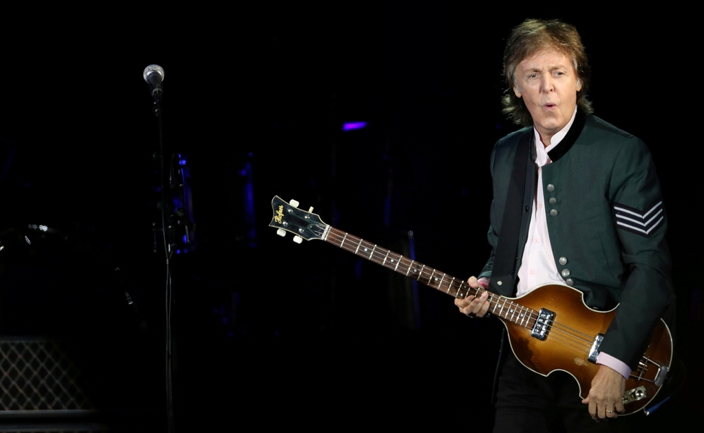 Paul McCartney sorprende con concierto en la cuna de los Beatles