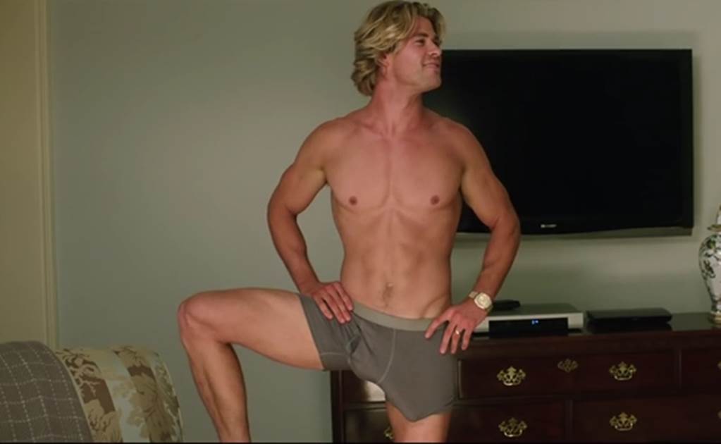 Chris Hemsworth y su prótesis para el pene