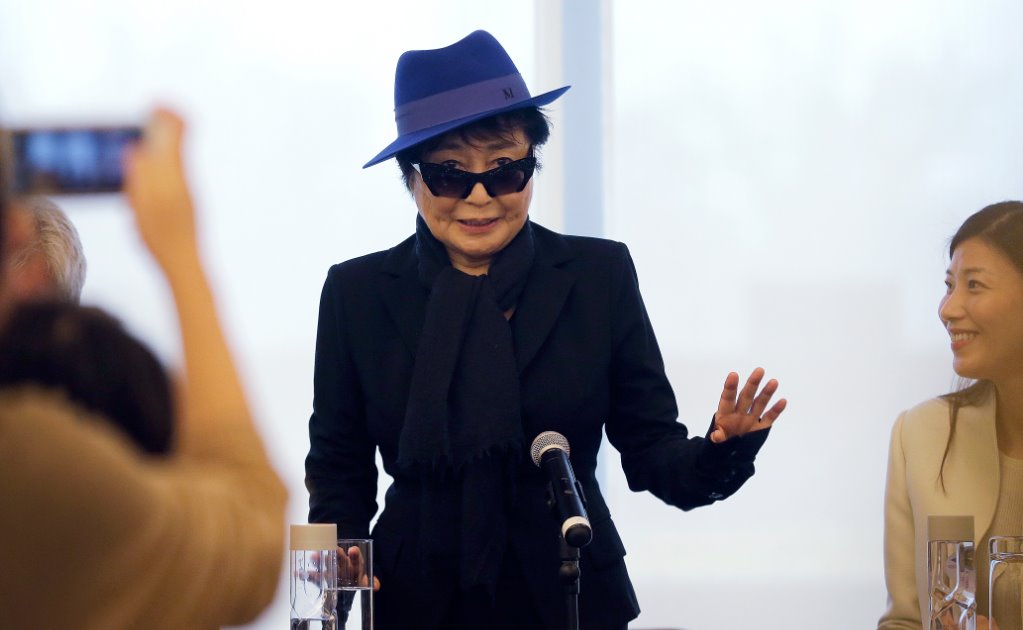 Abre primera exposición de Yoko Ono en Pekín