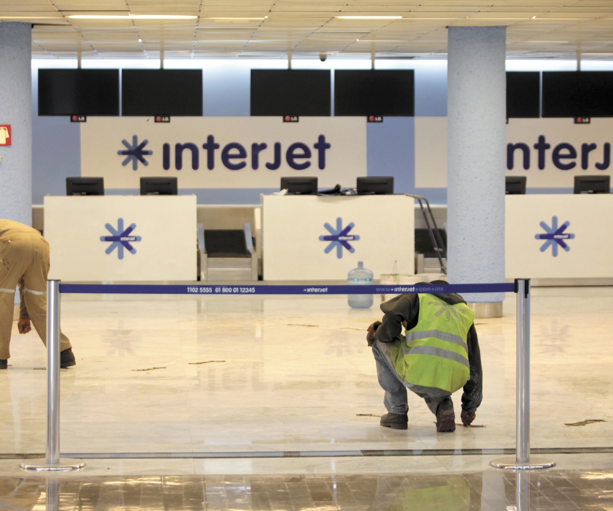 Interjet cancela vuelos para lo que resta del año
