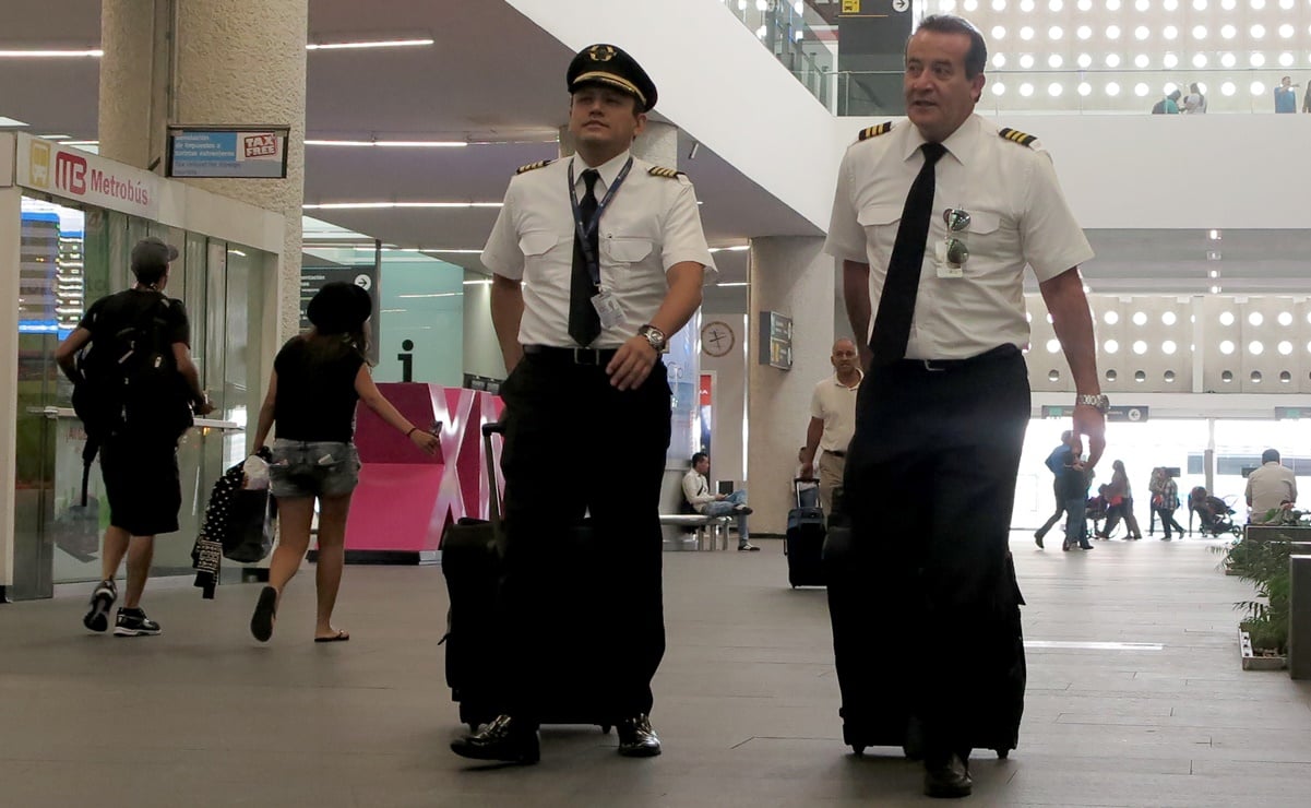 Pilotos de MasAir se adhieren a ASPA de México