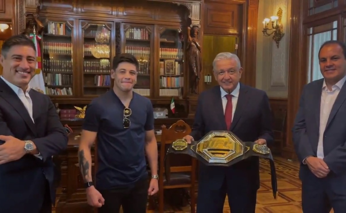 Cuauhtémoc Blanco se reúne con AMLO y el campeón de la UFC en Palacio Nacional
