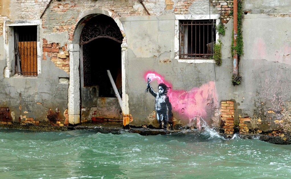 Banksy reconoce la autoría del dibujo del niño inmigrante en Venecia