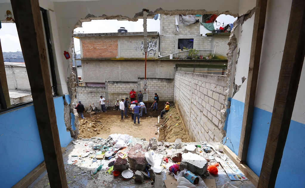 En Cuajimalpa, sismo dañó 156 viviendas