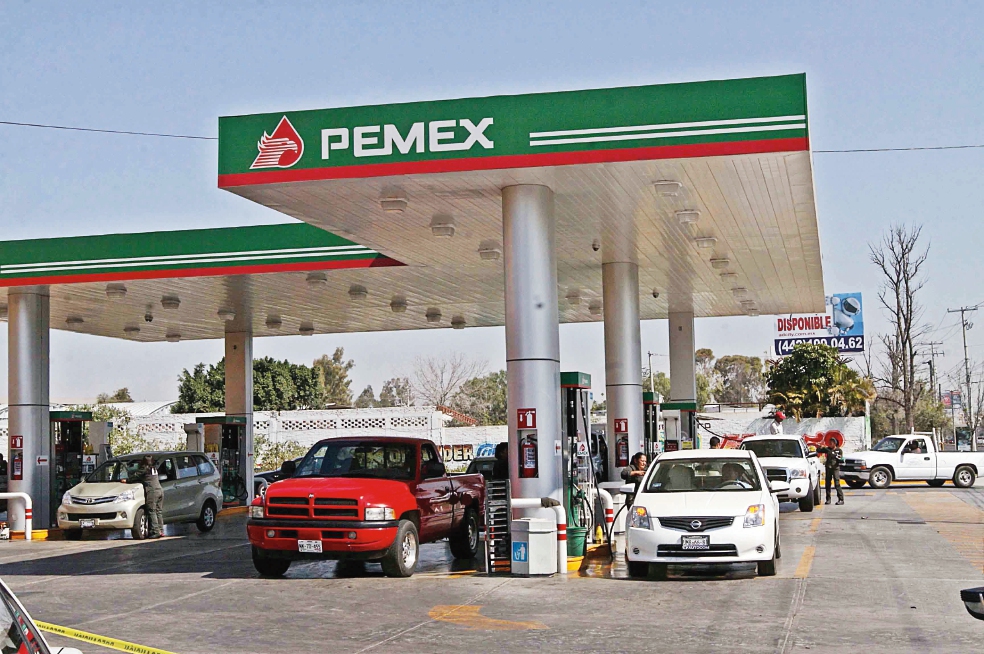 Normas locales frenan abrir más gasolineras, dice Cofece 