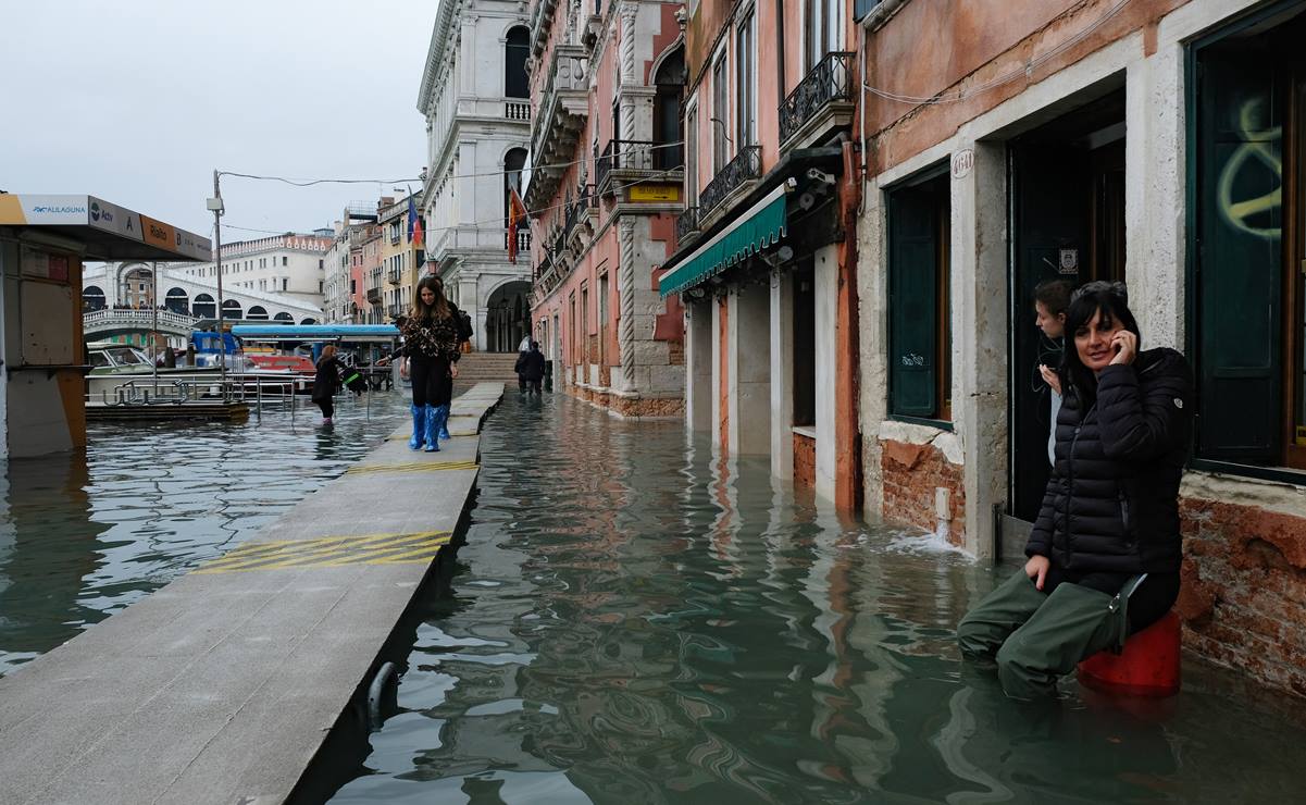 Venecia se prepara ante pronóstico de nuevas inundaciones