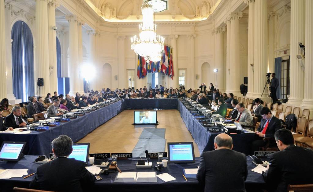 Rechaza Venezuela abordar crisis con Colombia ante OEA