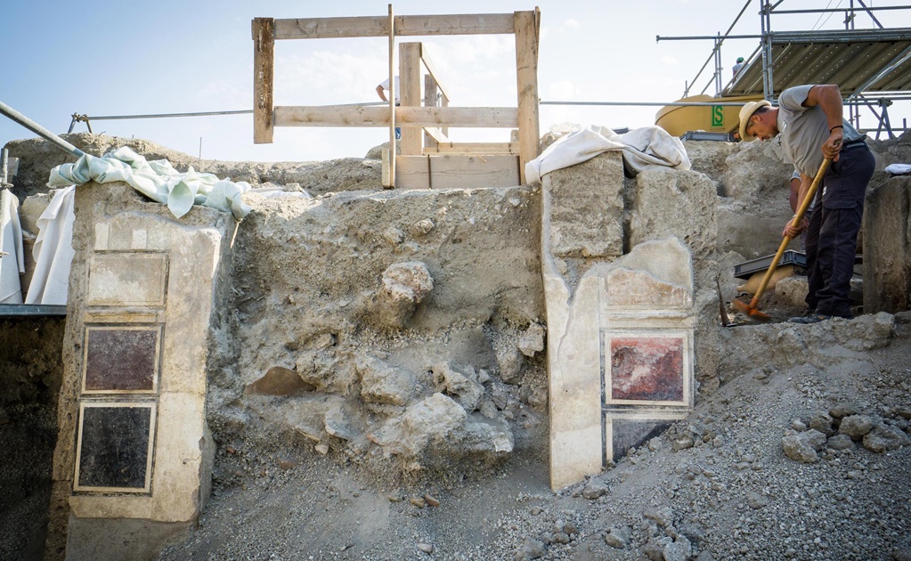 Emerge en Pompeya palacio sepultado durante dos milenios