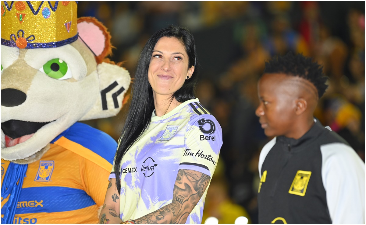 Jenni Hermoso es presentada oficialmente como jugadora de Tigres Femenil en el Volcán