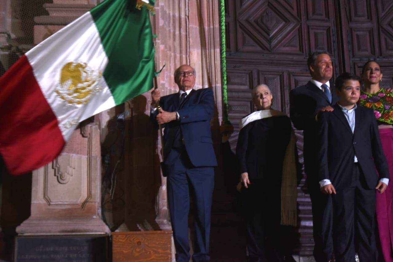 José Narro Robles dio el Grito en Dolores, Hidalgo