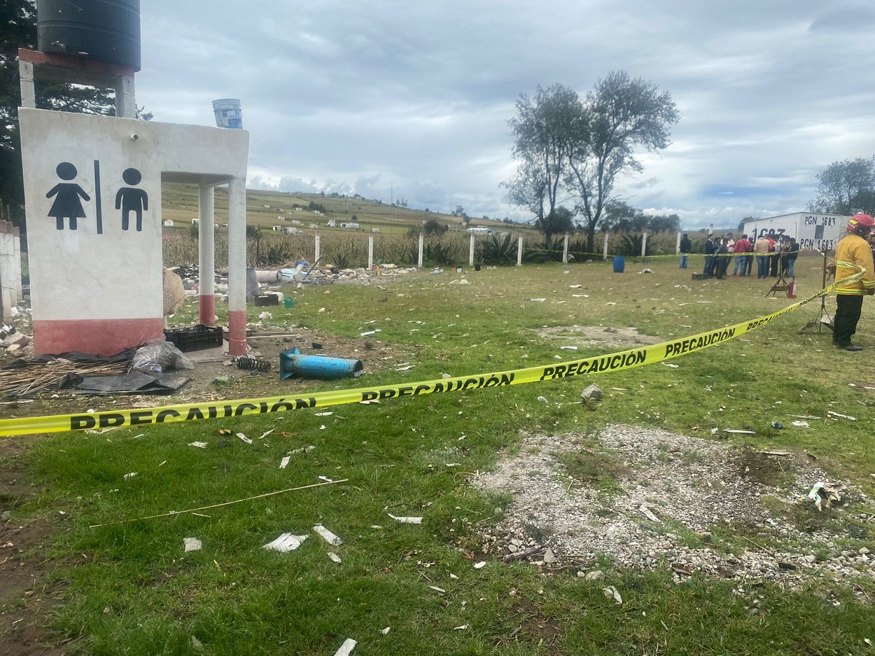 Reportan explosión de polvorín en Almoloya de Juárez; hay 3 mujeres lesionadas