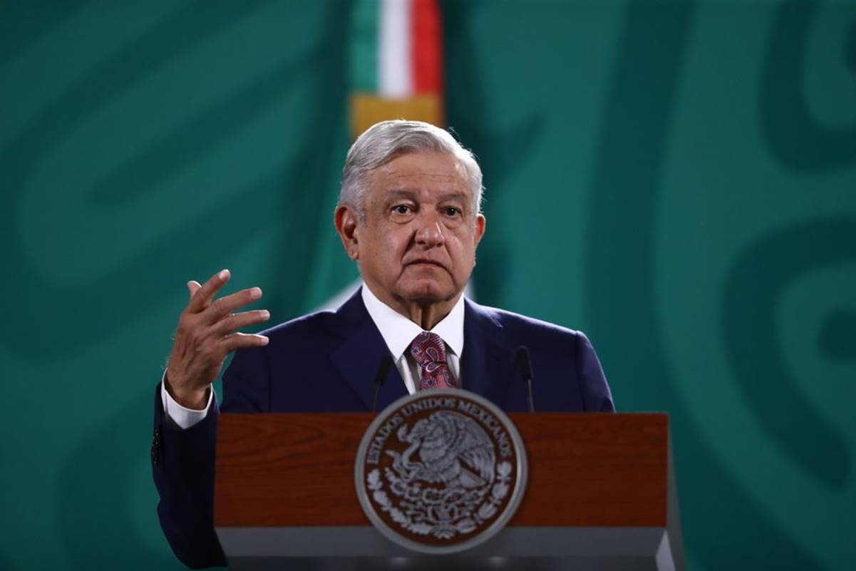 Válido, que se hagan llamados a que no voten por “ya saben quién”: AMLO