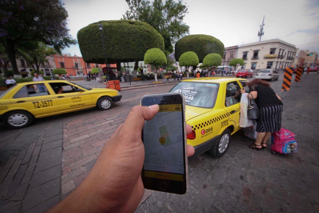 5 mil taxis podrían dar sus servicios también en apps 