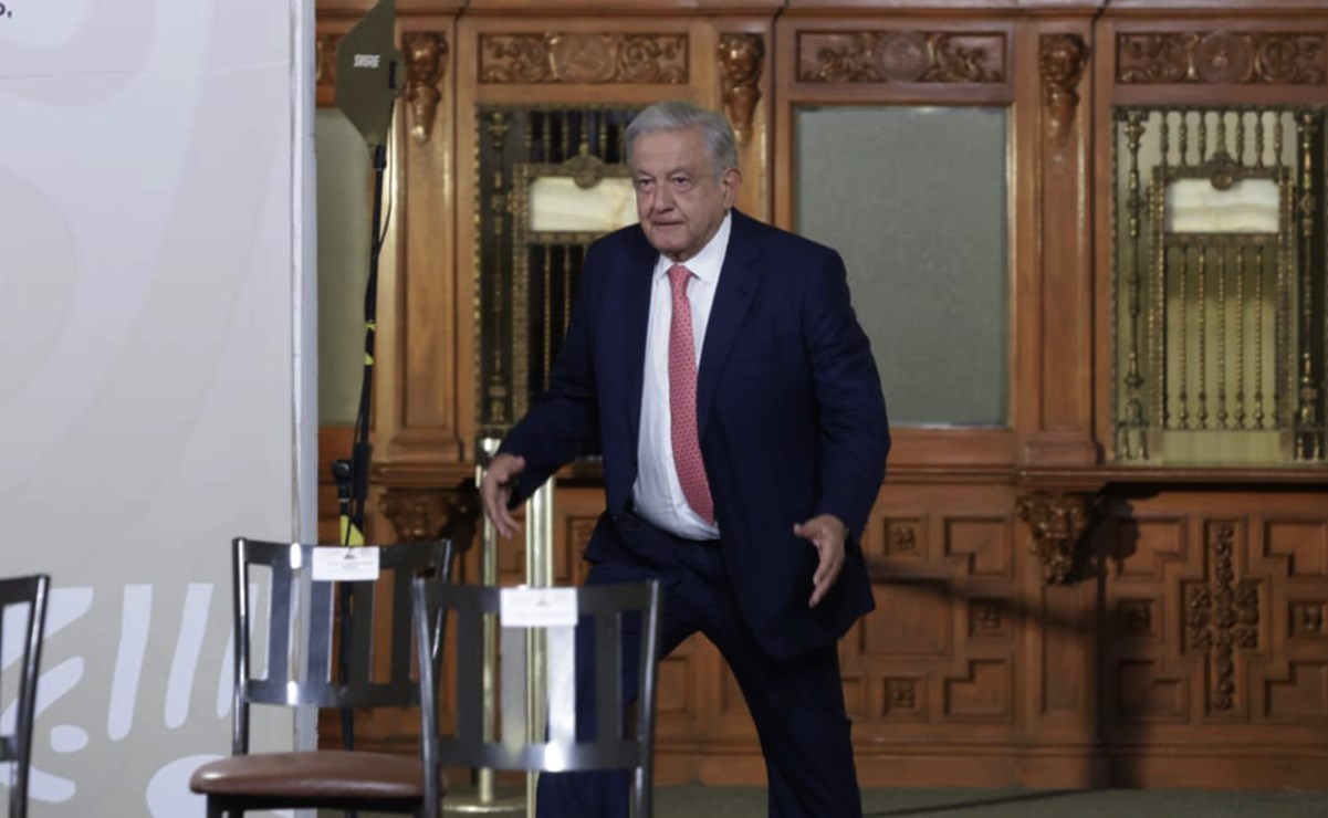 AMLO anuncia que viajará el martes a Acapulco para evaluar avances de apoyos sociales a damnificados