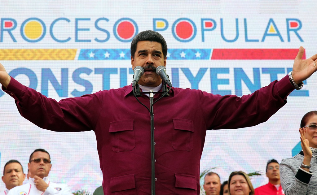 Maduro asegura que "gobierno fascista" de Temer se cae por corrupción