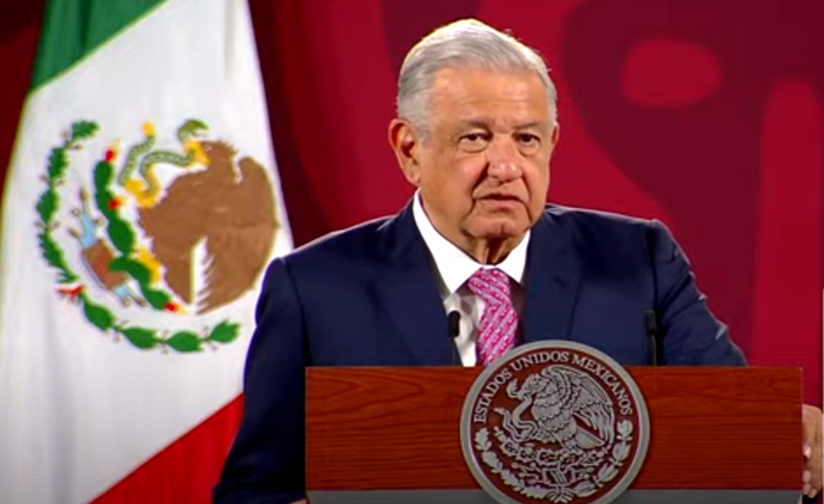 Presume AMLO apreciación del peso; achaca inflación y estancamiento económico a pandemia y guerra