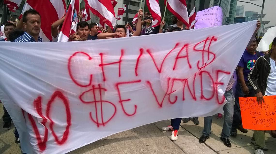 Protesta en contra de Angélica en las Lomas