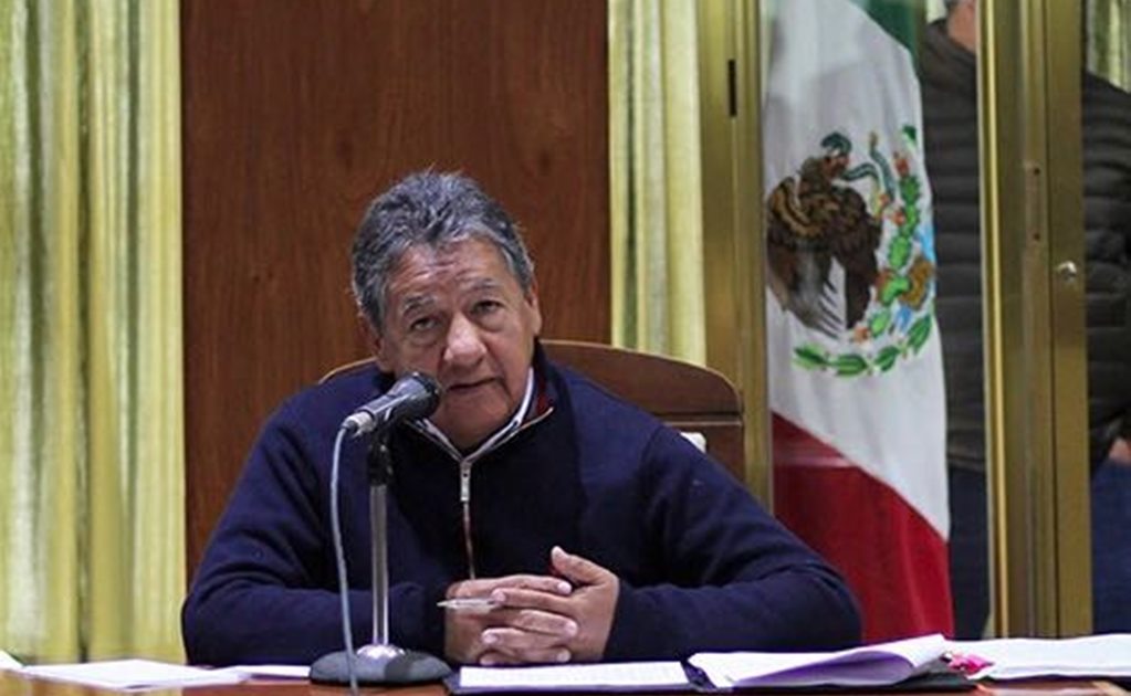 Senado otorga licencia por tiempo indefinido a Higinio Martínez
