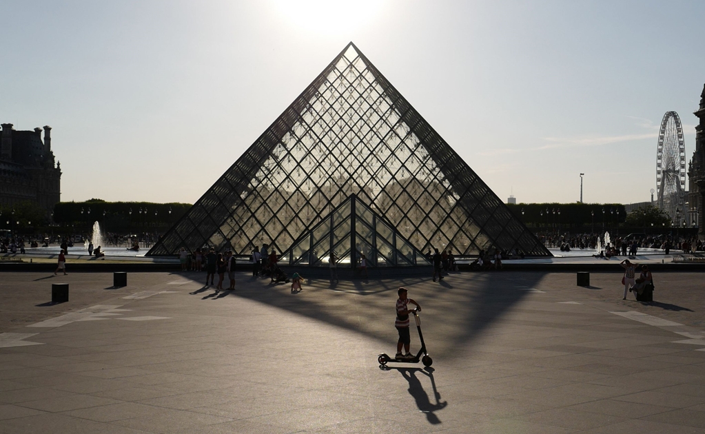 El Louvre tapa el nombre de donantes vinculados a opiáceos