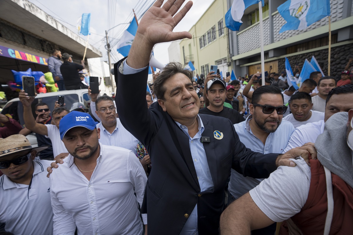 Guatemala: Corte deja fuera de la contienda a candidato presidencial puntero en encuestas