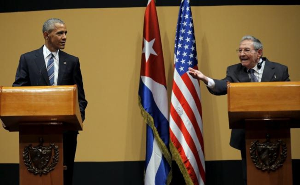 Obama and Castro vow new path forward