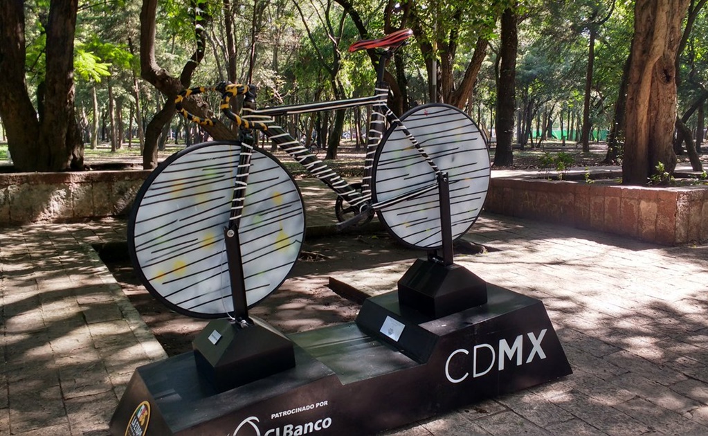 Celebran Tour de Francia en CDMX con expo de bicicletas