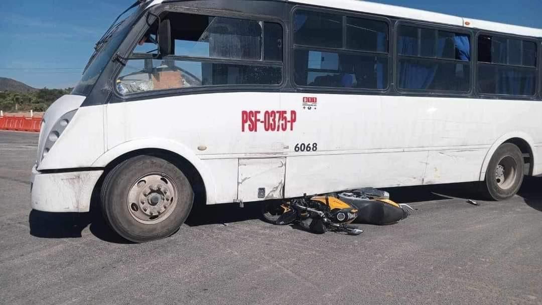 ¡Otra vez! Accidente de transporte de personal deja 30 heridos en la ...
