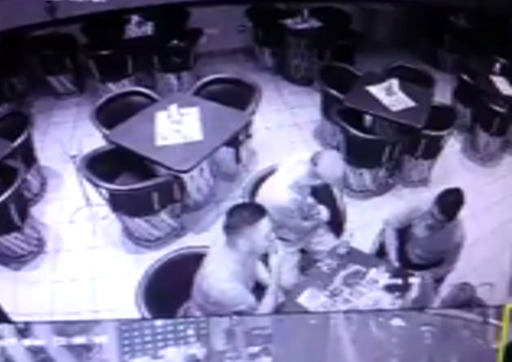 Circula en redes video de ataque en bar de Irapuato