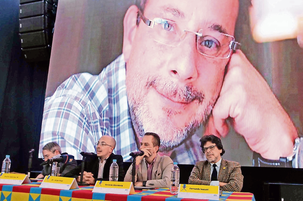 Recuerdan la amistad y obra de Ignacio Padilla en el Cervantino 