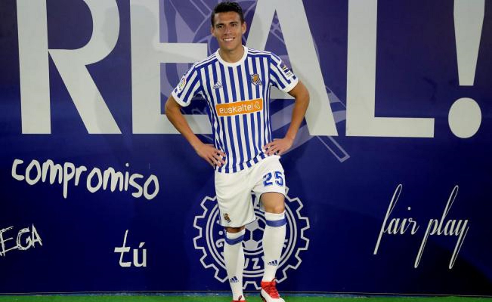 Héctor Moreno podría debutar ante el Real Madrid