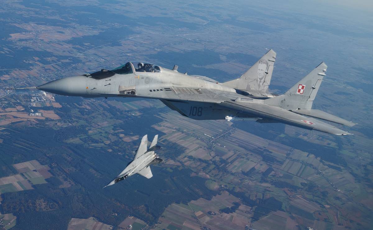 Francia entregará a Ucrania aviones caza, además de entrenar a pilotos y soldados ucranianos