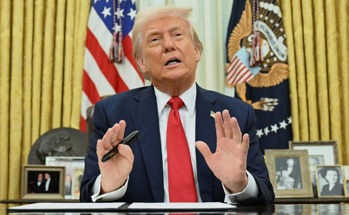 Senado de EU aprueba plan de recortes fiscales y de gasto de Trump tras ...
