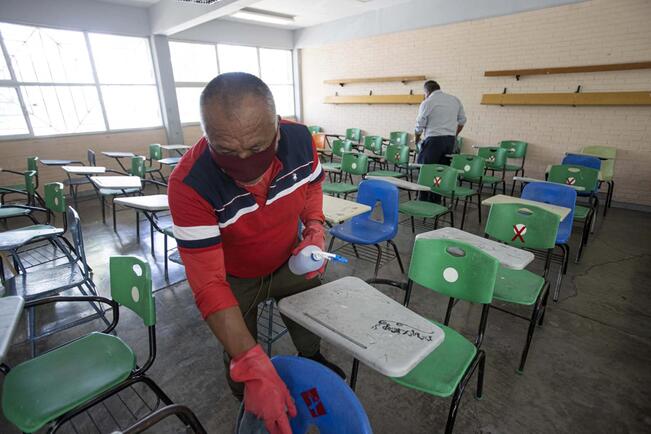 Suman 50 escuelas sin condiciones para reabrir en Querétaro 