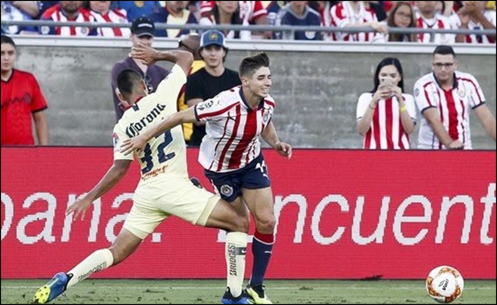 Batalla campal entre aficionados de América y Chivas