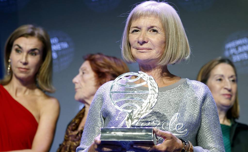 Alicia Giménez gana el Premio Planeta 