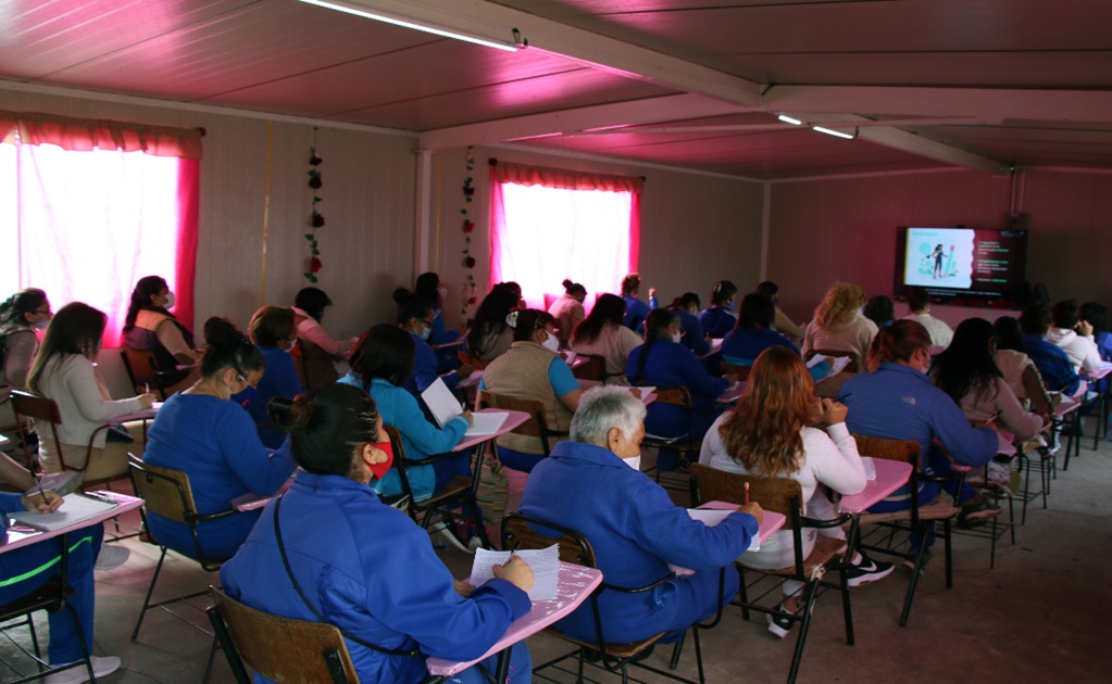 Amid the pandemic, online learning gives Mexican female inmates a chance for a better future