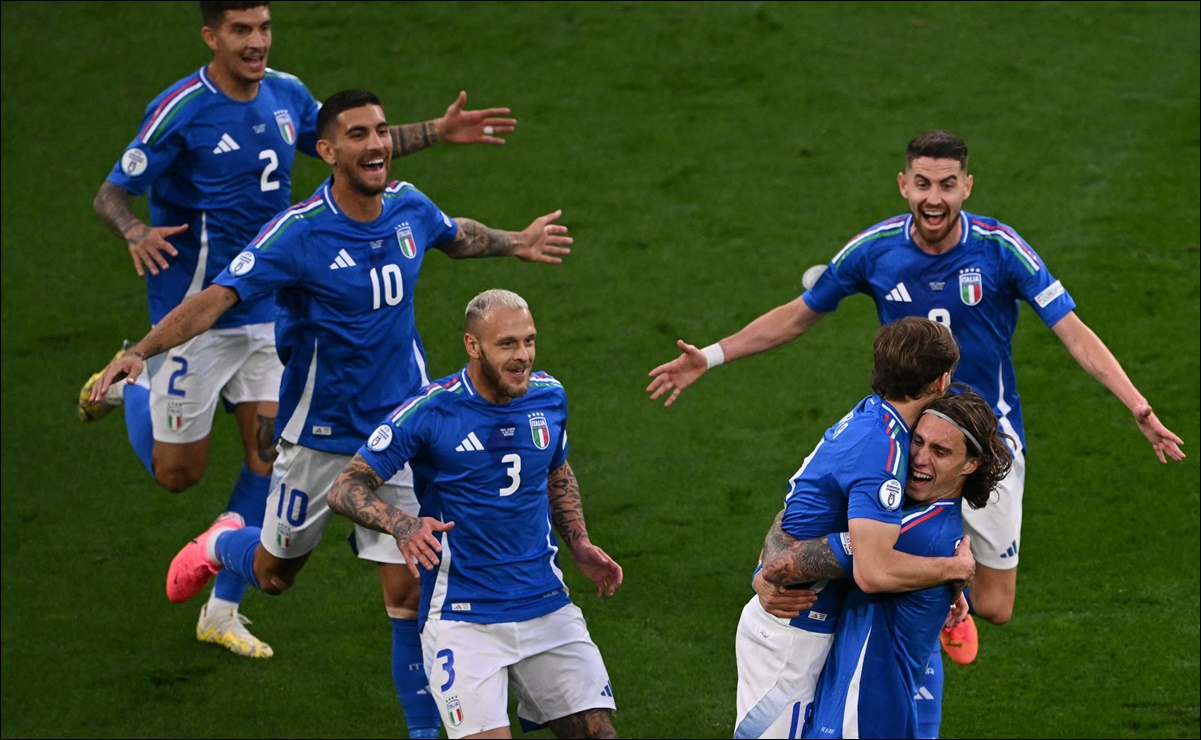 Italia campeón de la Eurocopa abre su participación con victoria