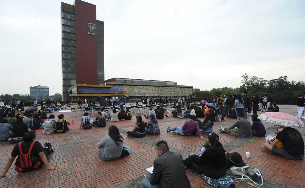 Académicos piden a aspirantes a rector presentar proyectos